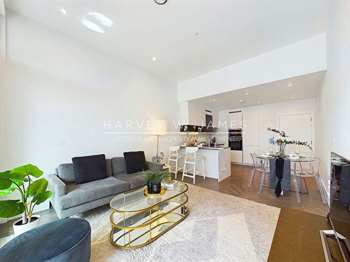 2 Bedroom Flat To Rent In Market Road, London, N7