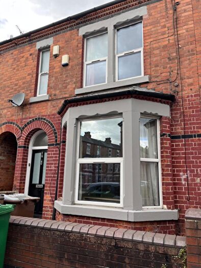 6 Bedroom Detached House To Rent In Grove Road, Nottingham, NG7