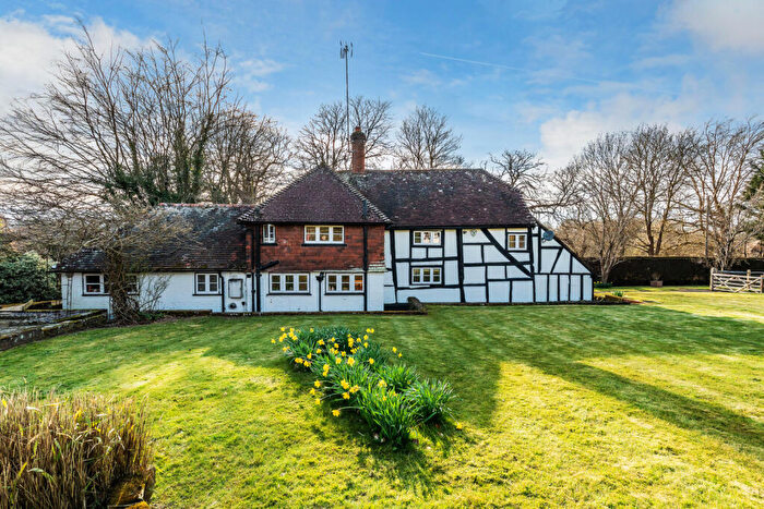 3 Bedroom Detached House For Sale In Guildford Road, Loxwood, Billingshurst, West Sussex, RH14