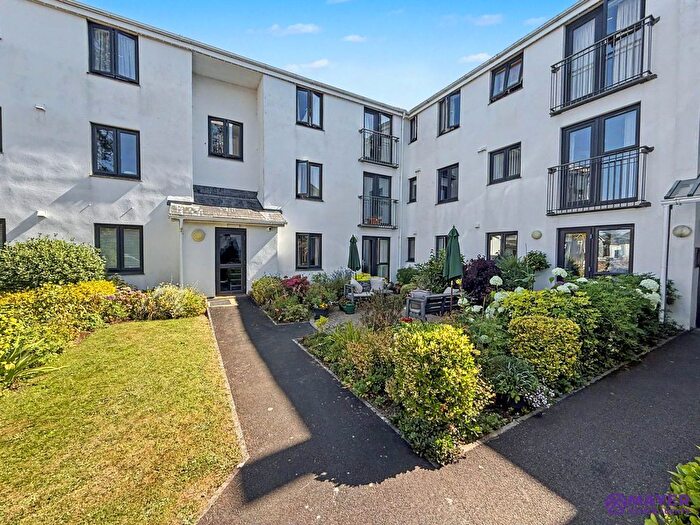 1 Bedroom Flat For Sale In Highbridge Court, Plymouth, PL7