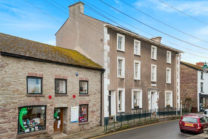 8 Bedroom Detached House For Sale In Hay On Wye, Talgarth, LD3