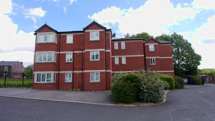 2 Bedroom Flat To Rent In Apt, Navigation Bank, Standish Lower Ground, WN6