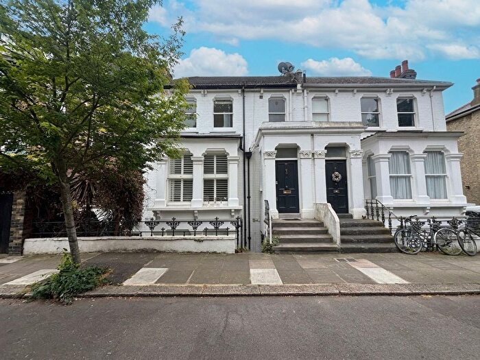 2 Bedroom Maisonette For Sale In Westwick Gardens, London, W14