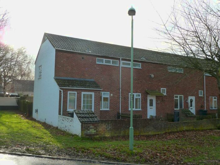 2 Bedroom End Of Terrace House To Rent In Newmarket, CB8