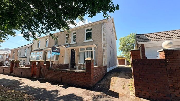 3 Bedroom End Of Terrace House For Sale In Ravenhill Road, Ravenhill, Swansea, SA5