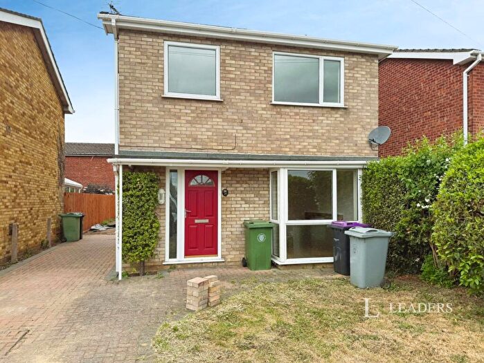 3 Bedroom Detached House To Rent In St. Gilberts Road, Bourne, Lincolnshire, PE10