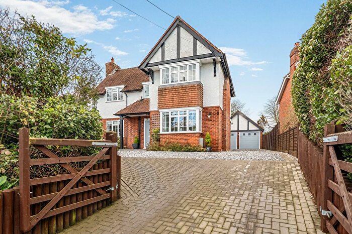 5 Bedroom Detached House For Sale In Elm Road, Sherborne St. John, RG24