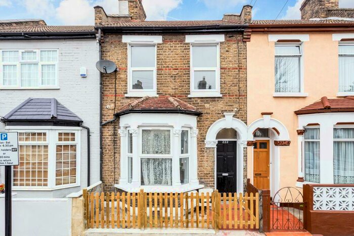 2 Bedroom Flat To Rent In Wakefield Street, E6