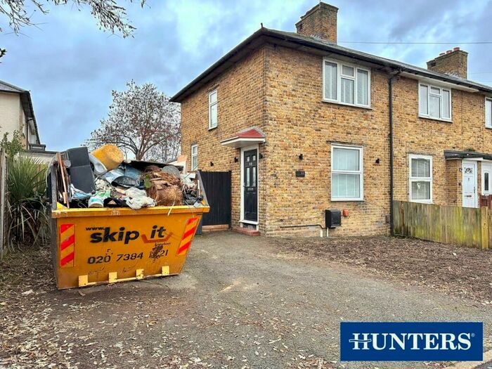 3 Bedroom End Of Terrace House To Rent In Shrewsbury Road, Carshalton, SM5