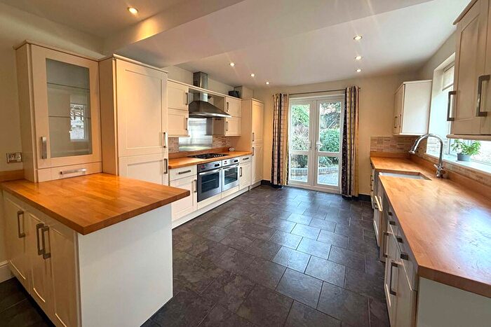 5 Bedroom Semi-Detached House To Rent In Nettlecombe Avenue, Southsea Unfurnished, PO4