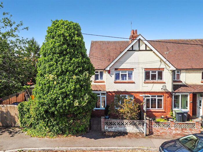 3 Bedroom End Of Terrace House For Sale In Simonds Road, Ludgershall, Andover, SP11