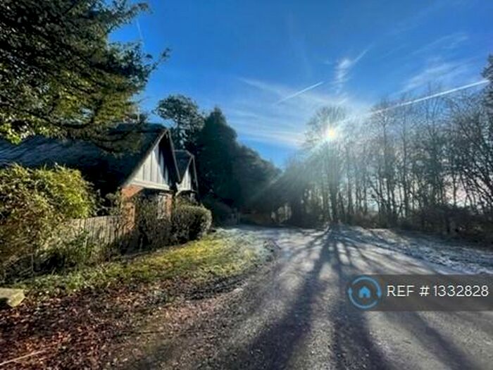 2 Bedroom Bungalow To Rent In Ascott, Wing, LU7