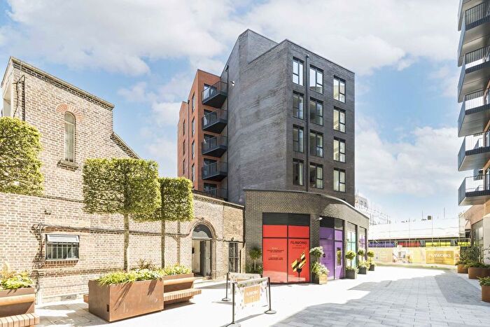 1 Bedroom Flat To Rent In Filmworks Walk, Ealing, W5