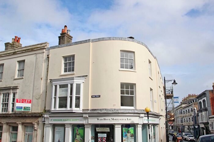 1 Bedroom Flat To Rent In Flat, Ward House, Cross Street, Ryde, Isle Of Wight, PO33