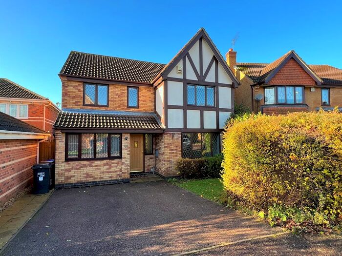 4 Bedroom Detached House To Rent In Harris Close, Wootton, Northampton, NN4