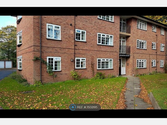 2 Bedroom Flat To Rent In Jenneth Court, Stockport, SK4