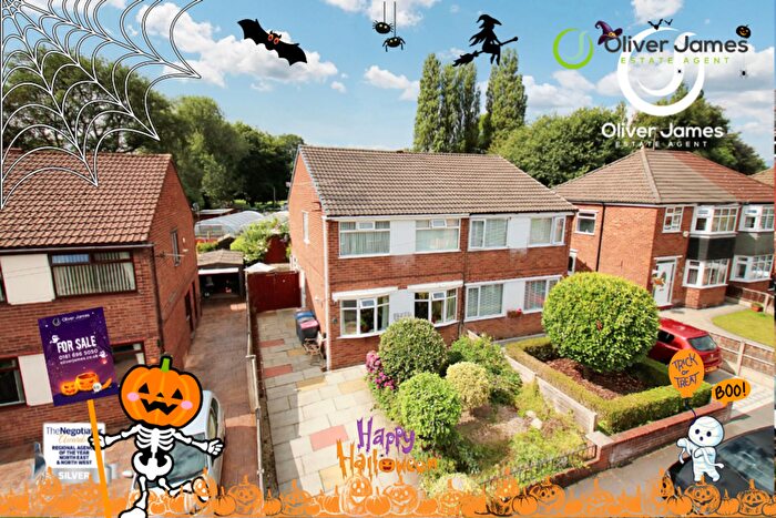 3 Bedroom Semi-Detached House For Sale In Highbury Avenue, Irlam, M44