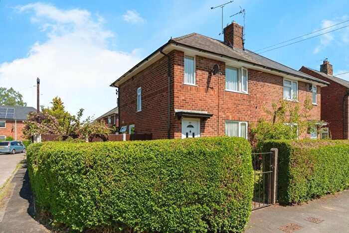 3 Bedroom Semi-Detached House For Sale In Beechwood Road, Saltney, CH4