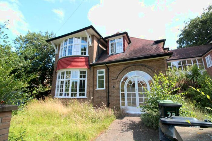 2 Bedroom House To Rent In Elm Avenue, Beeston, Nottingham, NG9