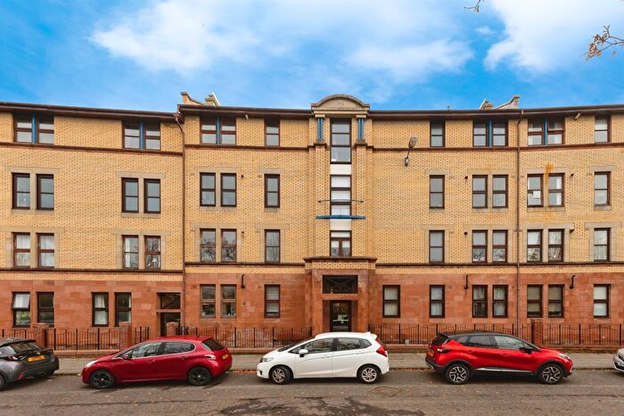 1 Bedroom Flat For Sale In St. Ninian Terrace, Glasgow, G5