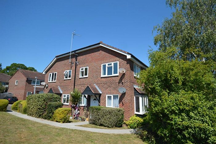 1 Bedroom Maisonette For Sale In Warrenside, Braintree, CM7