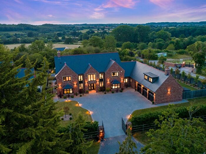 6 Bedroom Detached House To Rent In Church Bank, Binton Road, Welford On Avon, Stratford-Upon-Avon, CV37