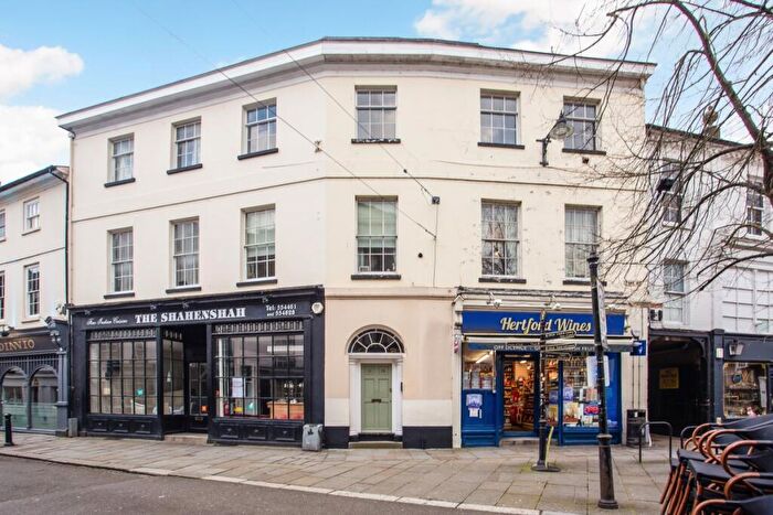 2 Bedroom Flat To Rent In Fore Street, Hertford, SG14