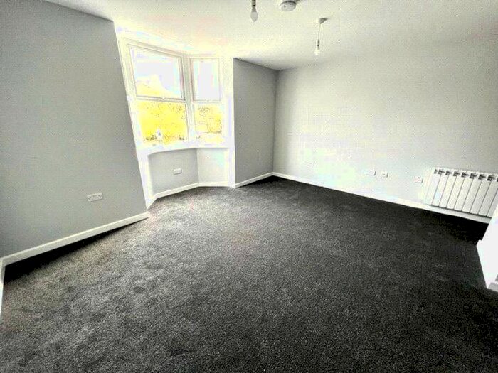 Studio To Rent In Bridge Road, Southampton, Hampshire, SO19