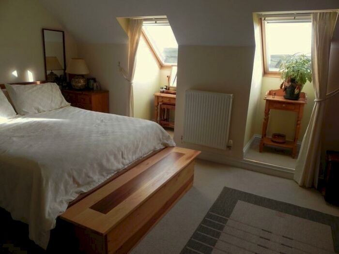 4 Bedroom Semi-Detached House To Rent In The Brambles, Lostwithiel, PL22