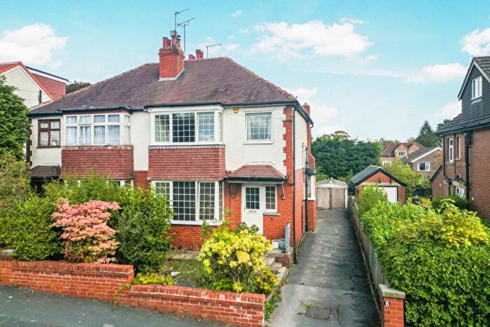 3 Bedroom Semi-Detached House For Sale In Hodgson Avenue, Alwoodley, Leeds, LS17