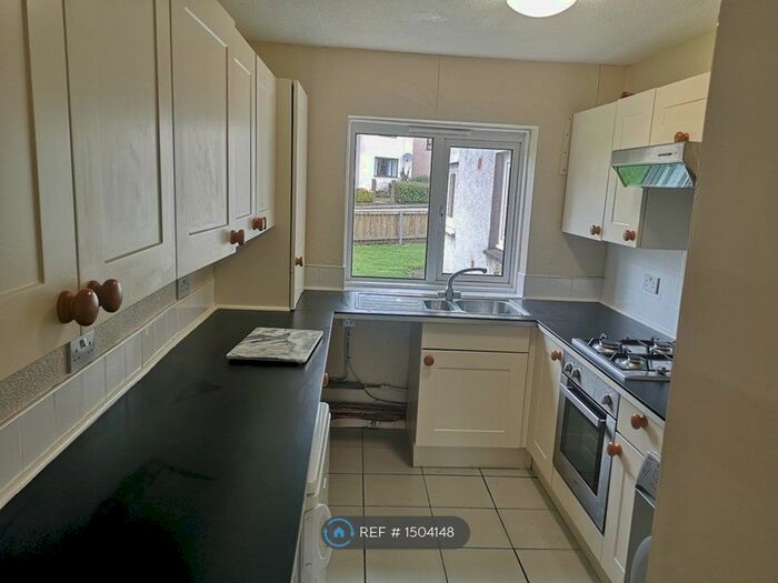 2 Bedroom Flat To Rent In Ramsay Terrace, Tillicoultry, FK13