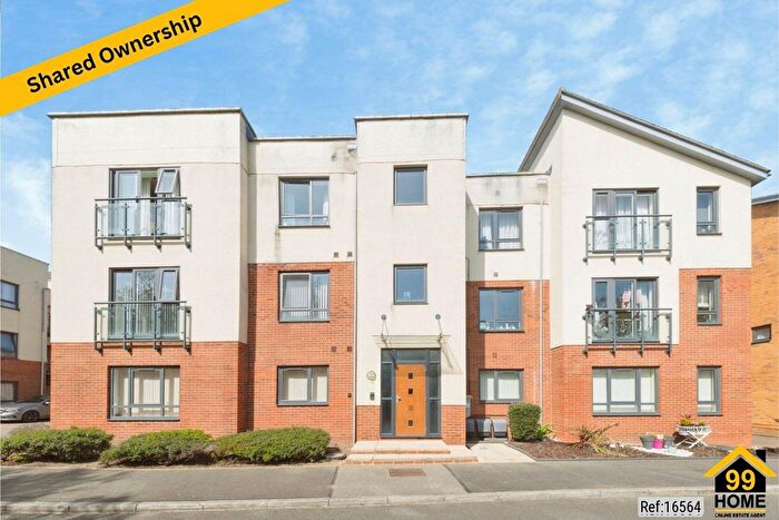 2 Bedroom Flat For Sale In Lexham Road, Milton Keynes, MK6