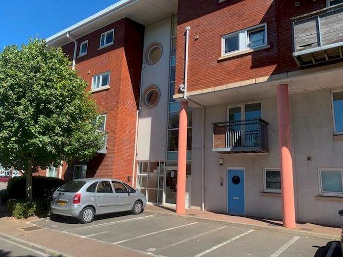 1 Bedroom Apartment To Rent In Jim Driscoll Way, Cardiff, CF11