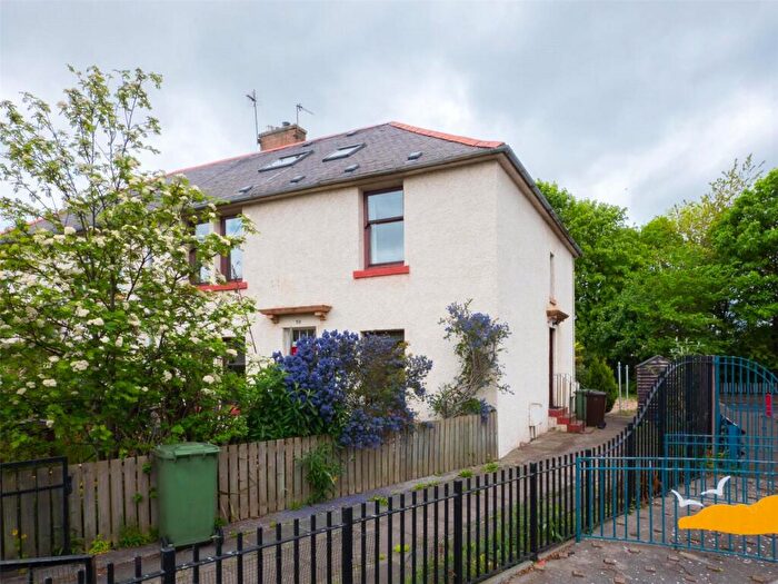 3 Bedroom Flat To Rent In Eskview Road, East Lothian, EH21