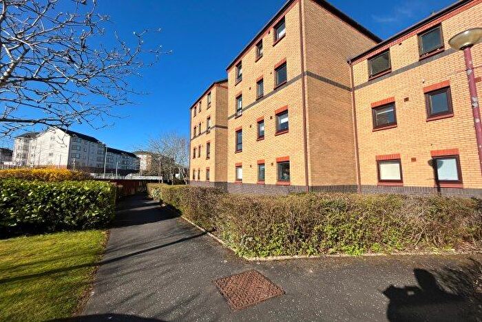 2 Bedroom Flat To Rent In Kirkton Gate, Glasgow, G74
