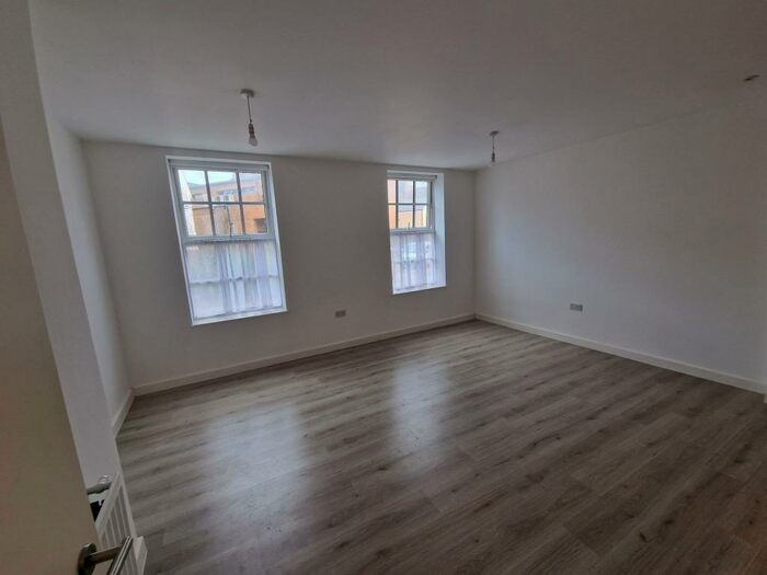 1 Bedroom Flat To Rent In Mill Street, Bishops Terrace Mill Street, ME15