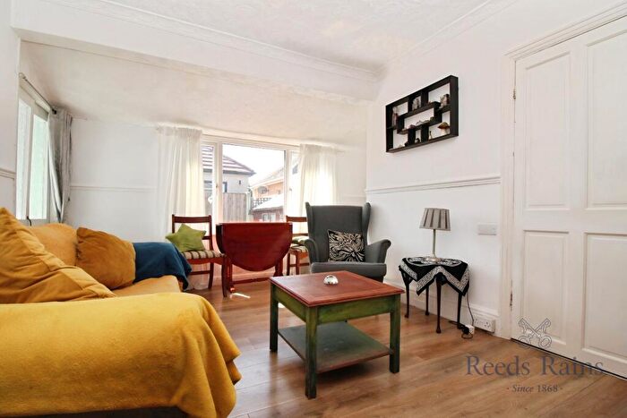 2 Bedroom Bungalow For Sale In Woodside Avenue, Kinmel Bay, Conwy, LL18