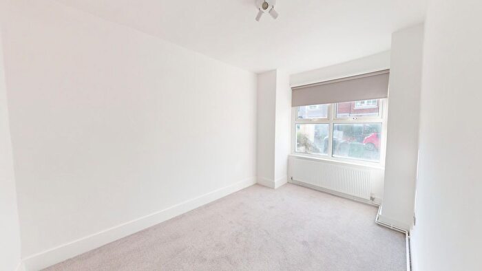 2 Bedroom Flat To Rent In Sandown Road, Brighton, BN2