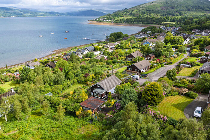 2 Bedroom Detached Bungalow For Sale In Kikut, Strachur, Cairndow, PA27
