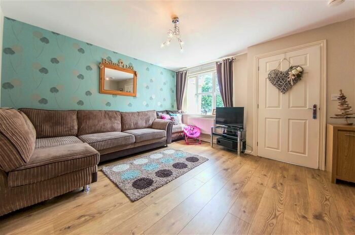 3 Bedroom Property To Rent In Lon Enfys, Llansamlet, Swansea, SA7