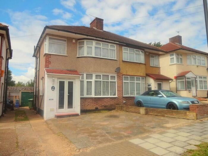 3 Bedroom Semi-Detached House To Rent In Bellamy Drive, Statnmore, HA7