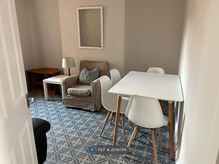 3 Bedroom End Of Terrace House To Rent In Shrubland Street, Leamington Spa, CV31