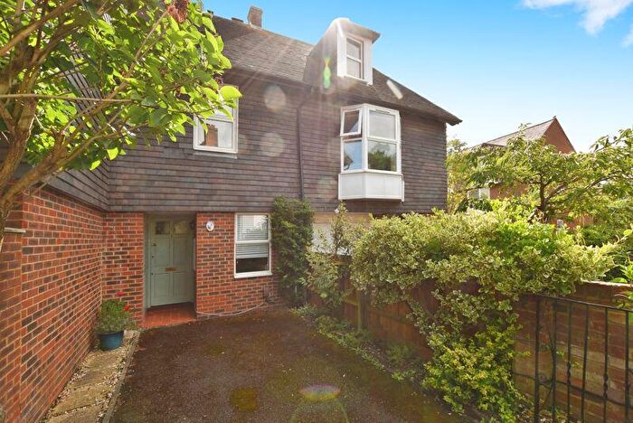 2 Bedroom Terraced House To Rent In The Friary, Salisbury, SP1