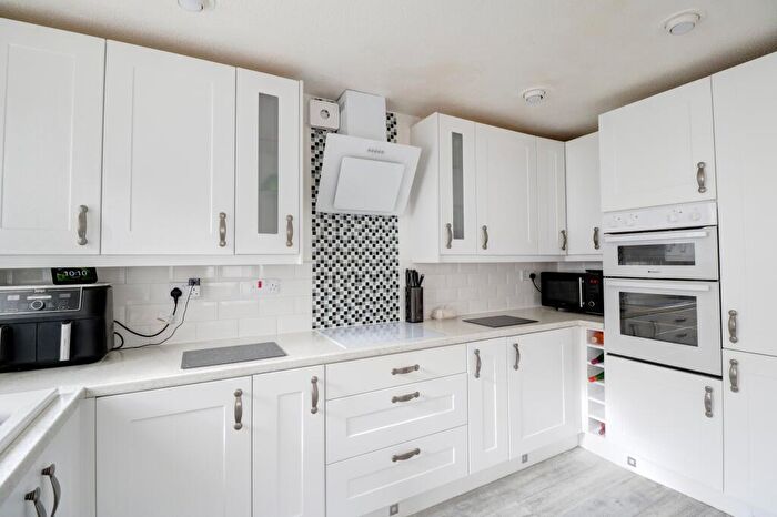 4 Bedroom Mews For Sale In Summerfields, Lytham St. Annes, FY8