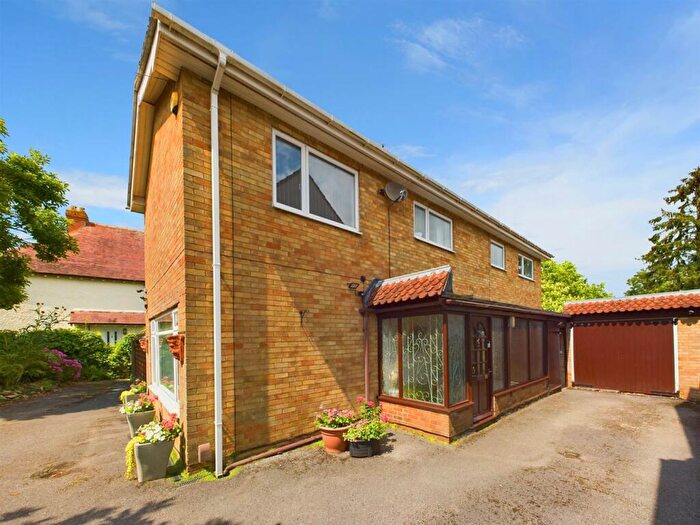 4 Bedroom Detached House For Sale In The Wheatridge East, Upton St. Leonards, Gloucester, GL4
