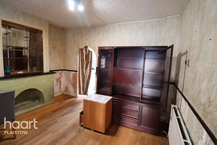 2 Bedroom Terraced House For Sale In Garfield Road Plaistow, London, E13