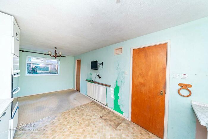 3 Bedroom Terraced House For Sale In Broadsmeath, Kettlebrook, Tamworth, B77
