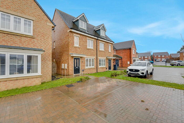 3 Bedroom Town House For Sale In Ewart Drive, Bedlington, NE22