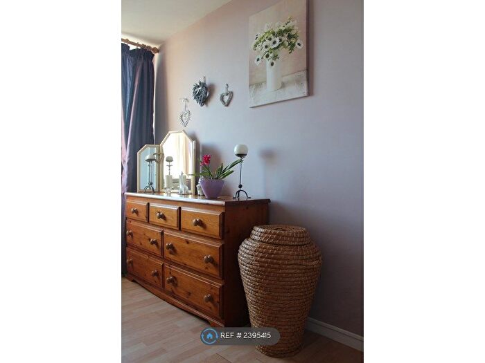 1 Bedroom Flat To Rent In Cumberland Court, Croydon, CR0