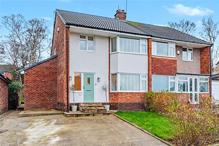 3 Bedroom Semi Detached House For Sale In Moseley Wood Gardens, Leeds, West Yorkshire, LS16